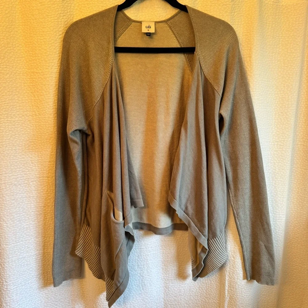 Cabi Pocket Cardigan Sweater #5132 Size Medium - Picture 3 of 6